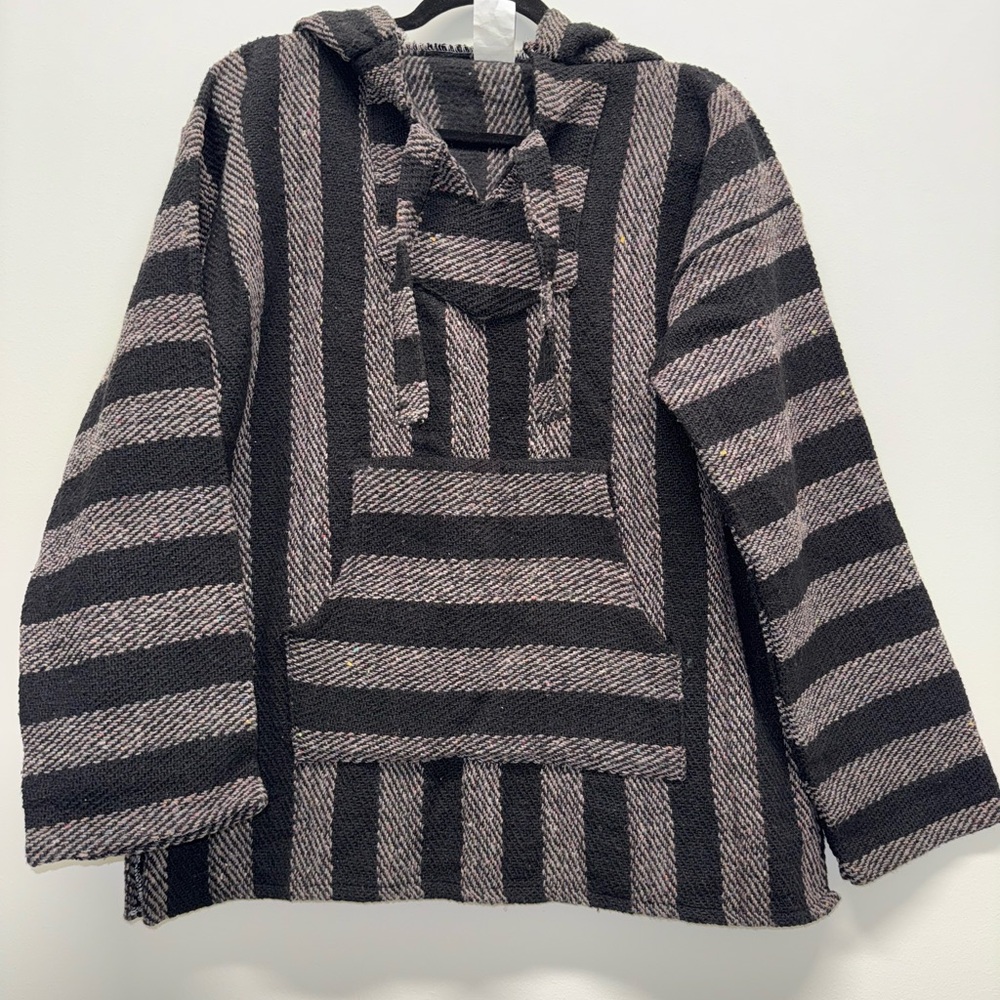 Baja-Style Black & Gray Hooded Pullover – Size Large